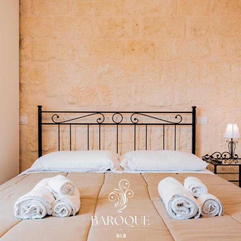 Baroque B&B - Double Room with Private Bathroom - 5