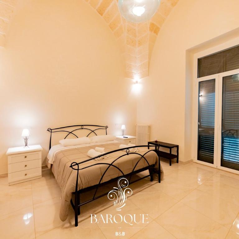 Baroque B&B - Double Room with Private Bathroom - 5