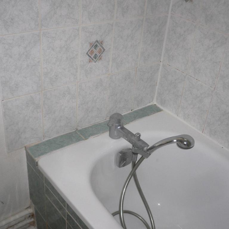 Hyper centre - Cathédrale - Appartement 1 Chambre - 17