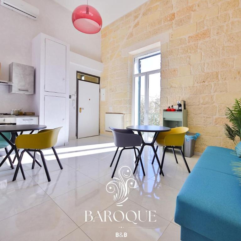 Baroque B&B - Double Room with Private Bathroom - 1