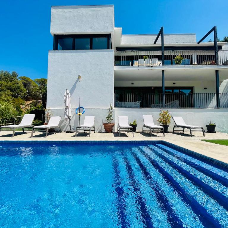 Villa Kubik by Costabravaway - Villa de 3 dormitorios - 1