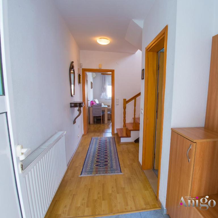 Apartment Ado - Two-Bedroom Apartment - 27