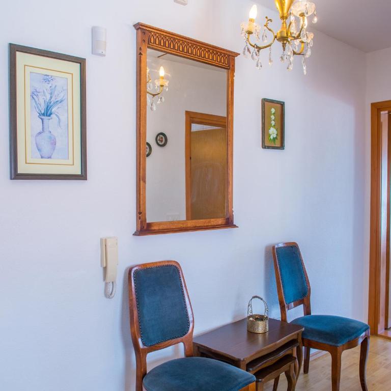Apartment Ado - Two-Bedroom Apartment - 38