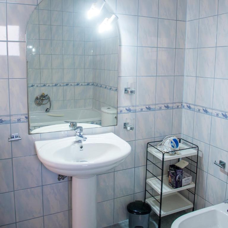 Apartment Ado - Two-Bedroom Apartment - 42