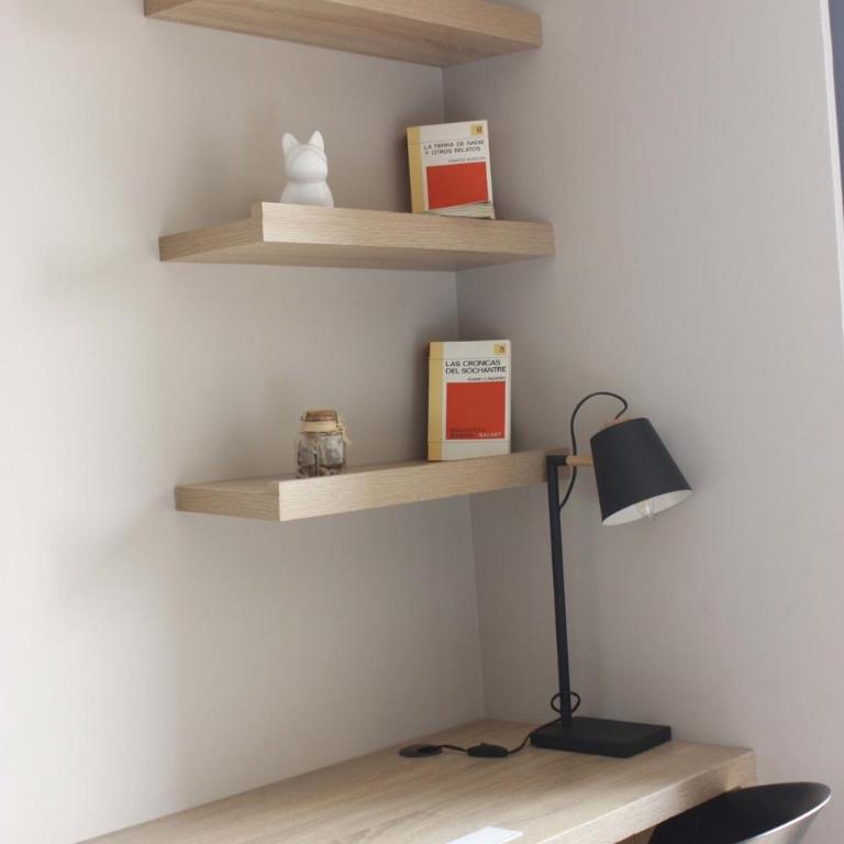 Charming Apartment Central - Apartment - 11