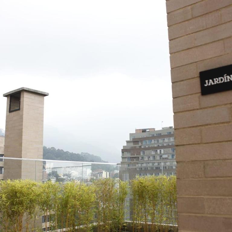 Charming Apartment Central - Apartment - 34