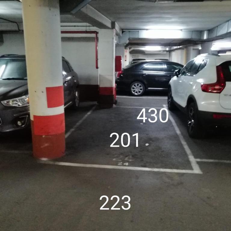 Zona centro con plaza de garaje VUT3983AS - Apartamento de 3 dormitorios - 31