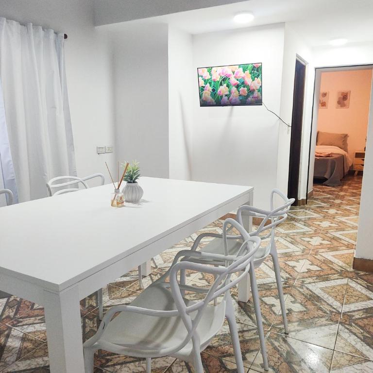 Apartamentos Mara - 100m de Termas - Apartamento de 2 dormitorios - 1