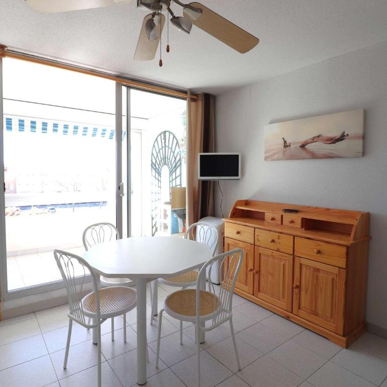 Appartement 2 pièces climatisé avec parking, proche plage - FR-1-307-254 - Apartment - 10