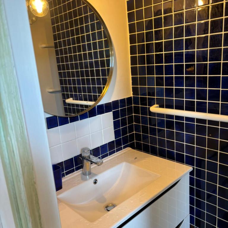 "La Chantyviere" Villa vue Exceptionnelle 180 degrés sur Golf Tropez, accès plage privée - Villa con piscina privada - 40