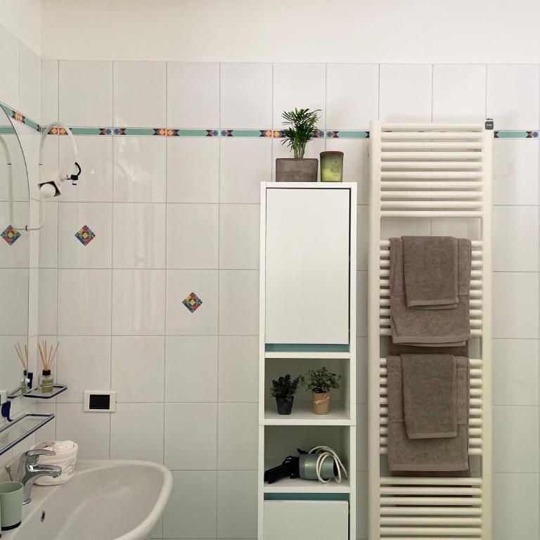 Casa Matilde piano terra 100mq con parking e piscina - Two-Bedroom Apartment - 15
