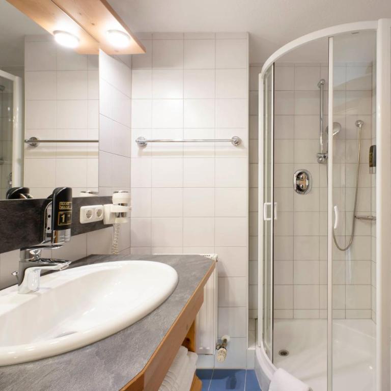 Hotel Bergkranz - Deluxe Doppel-/Zweibettzimmer - 2