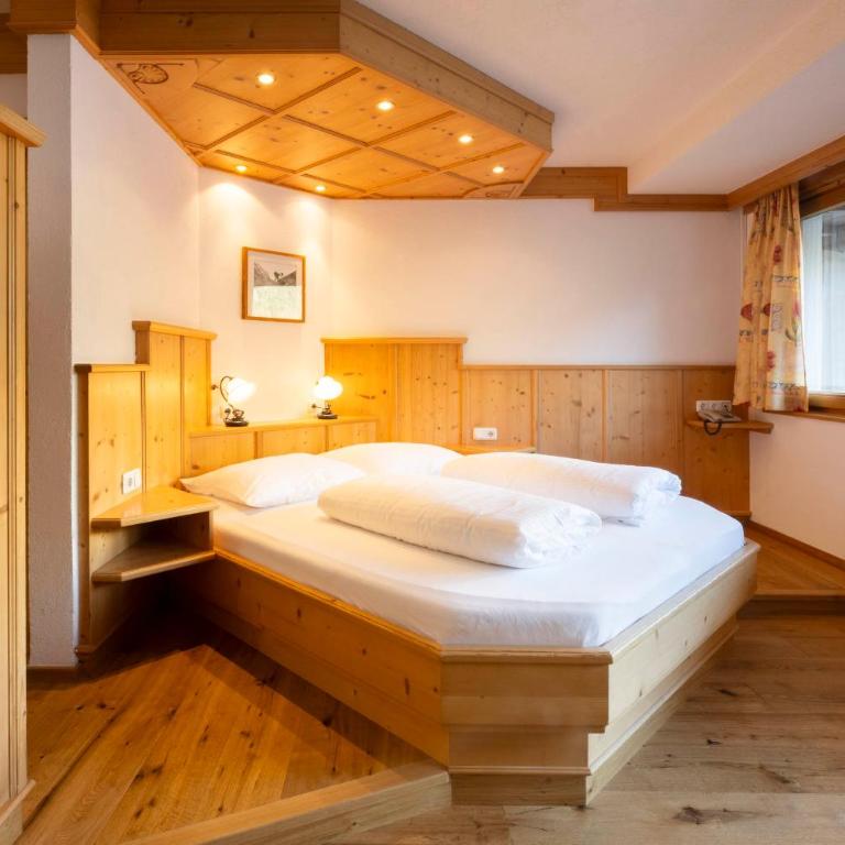 Hotel Bergkranz - Deluxe Doppel-/Zweibettzimmer - 1