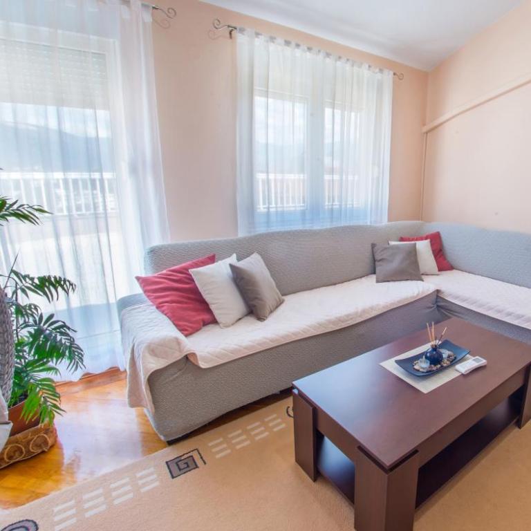 Spacious apartment overlooking Mostar - Apartment with Terrace - 35