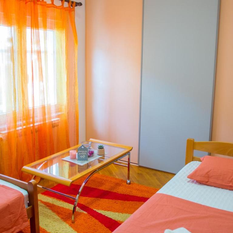 Spacious apartment overlooking Mostar - Apartment with Terrace - 47