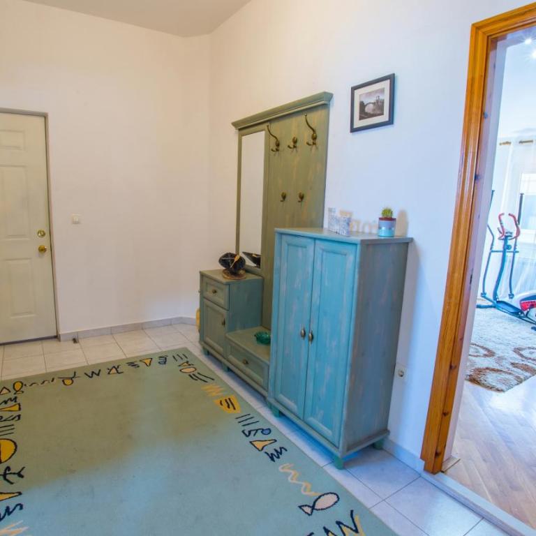 Spacious apartment overlooking Mostar - Apartment with Terrace - 43