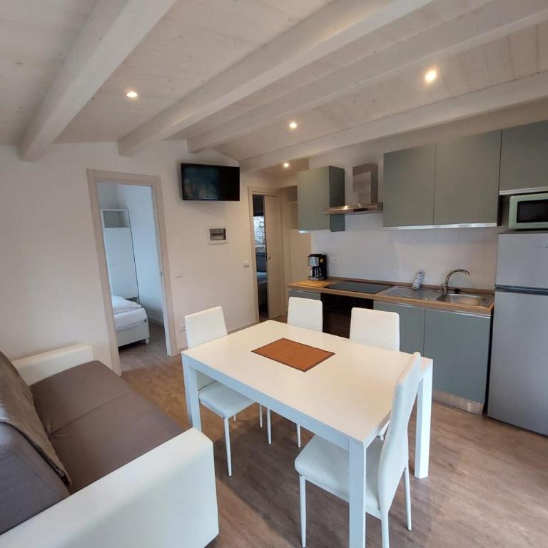 Camping Le Maior - Bungalow con Patio - 5