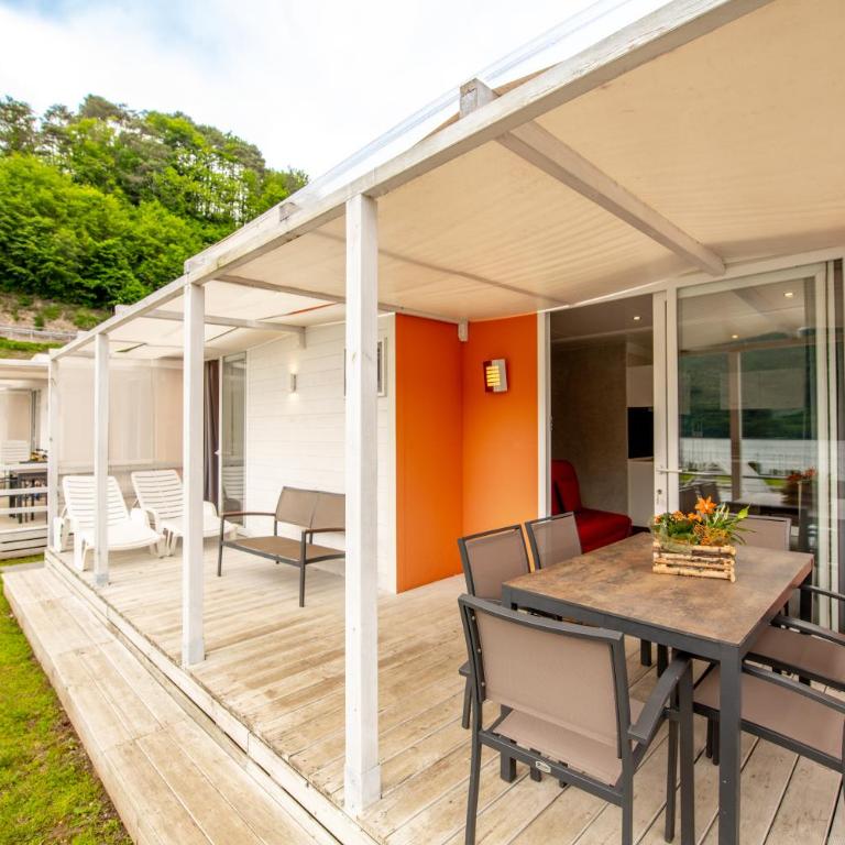 Family Wellness Camping al Sole - Chambre Familiale - Vue sur Lac - 2