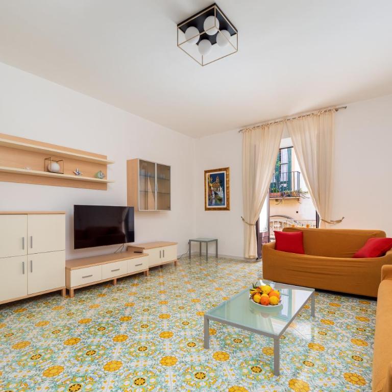 Marinella Mia House Old Town - Two-Bedroom Apartment - 1
