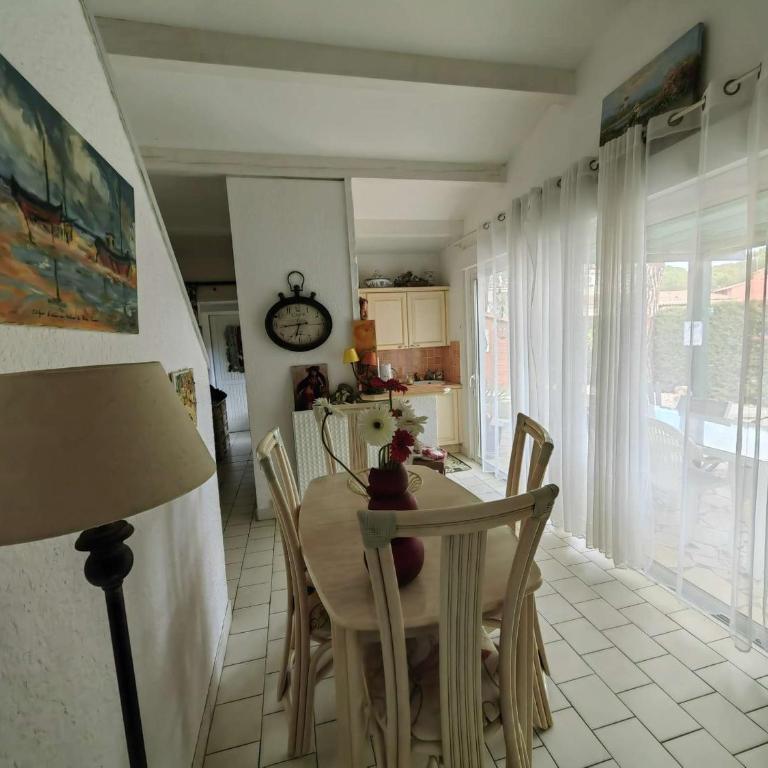 T3 spacieux, 6 pers., jardin et parking, quartier calme - FR-1-607-106 - Appartement (6 Adultes) - 21