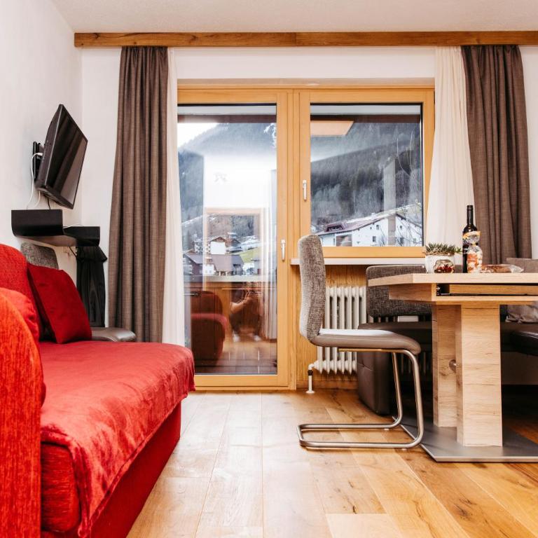 Haus Kella-Egg - One-Bedroom Apartment with Balcony - 1