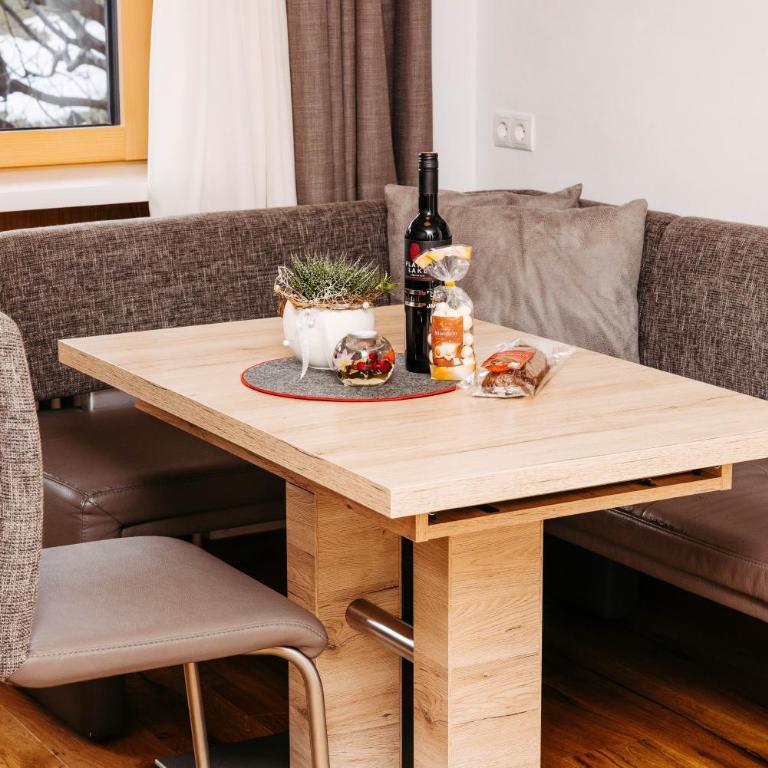 Haus Kella-Egg - One-Bedroom Apartment with Balcony - 16