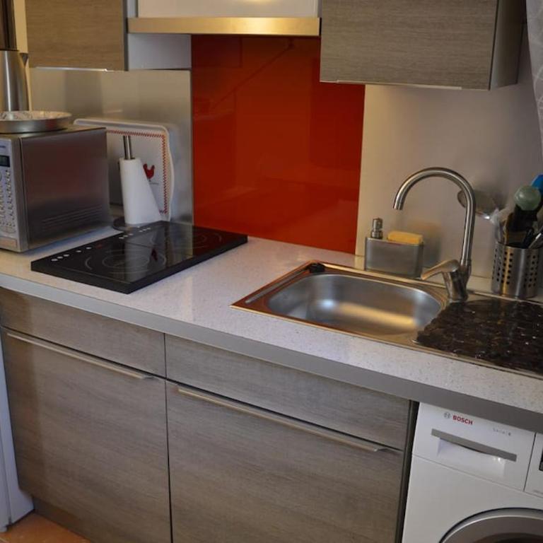 Studio plage 3 étoiles, parking gratuit, terrasse privée - Studio mit Meerblick - 7