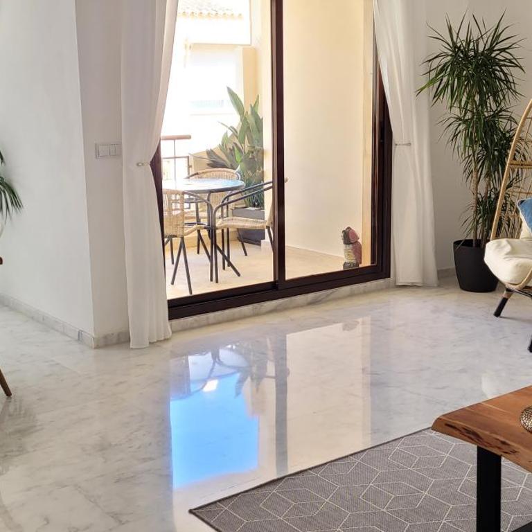Luxury apartment in the heart of Moraira & 200mtrs from the sea - Three-Bedroom Apartment - 2