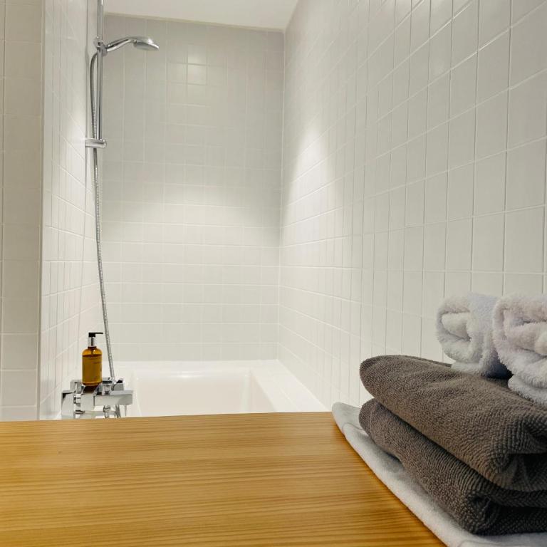 Hotel Restaurant Santiago - Chambre Double avec Baignoire - 7