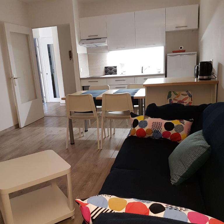 Grand T2, 4 personnes, Clim, Parking, Proche centre - Apartamento de 2 dormitorios - 8