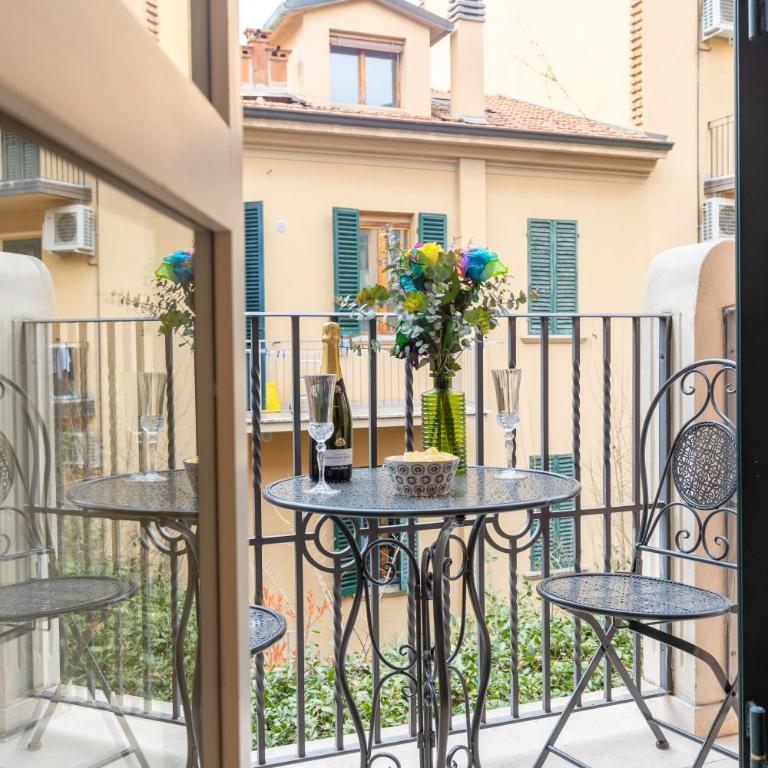 BolognaRoomscom - Villa Bottrigari - Appartamento con Balcone - 15