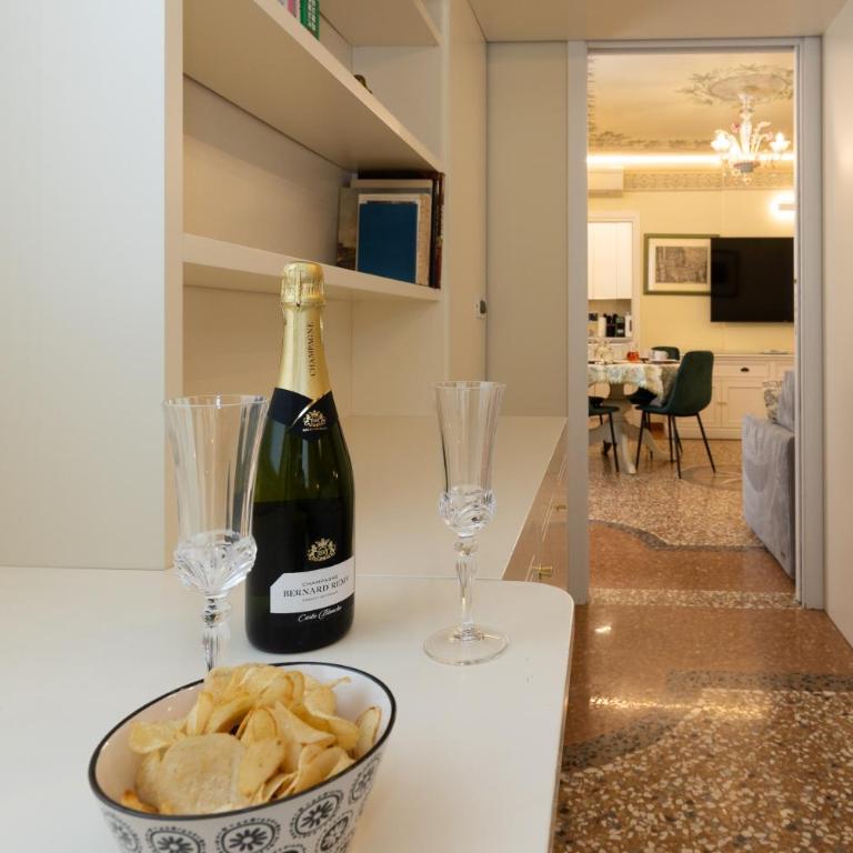 BolognaRoomscom - Villa Bottrigari - Appartamento con Balcone - 18