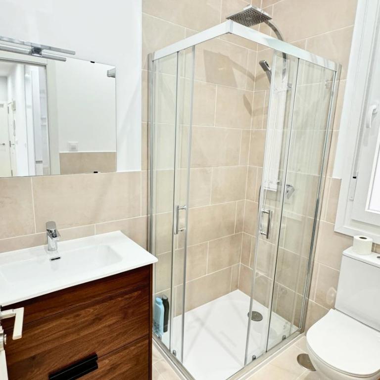 Comodidad cerca de la playa.. a un paso de todo! - Apartamento con balcón - 37