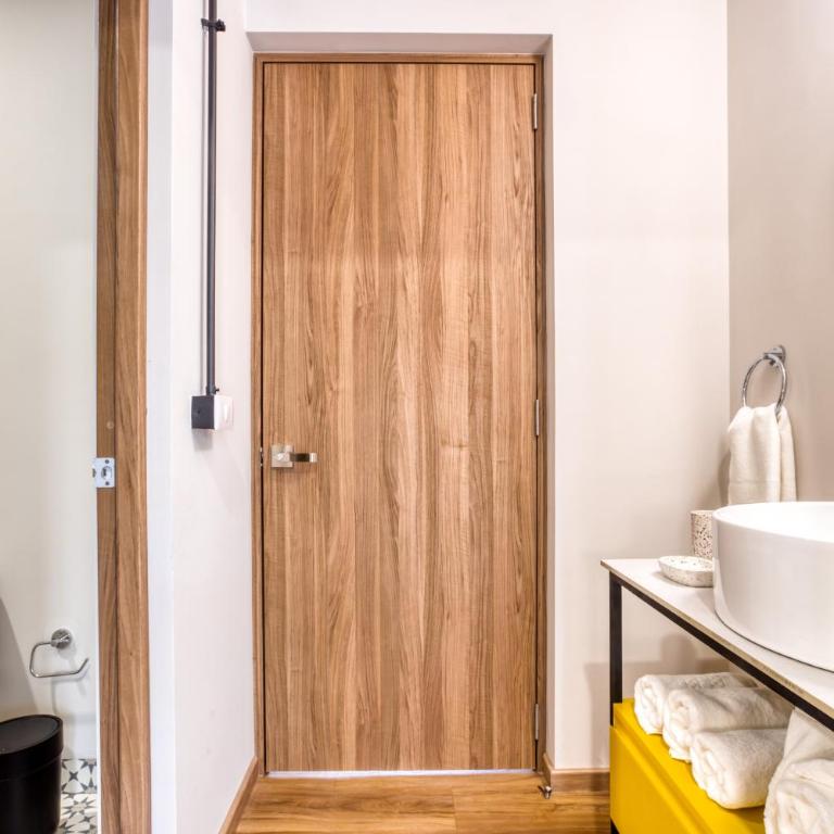 VICENTE SUAREZ By Mr W - One-Bedroom Apartment - 5