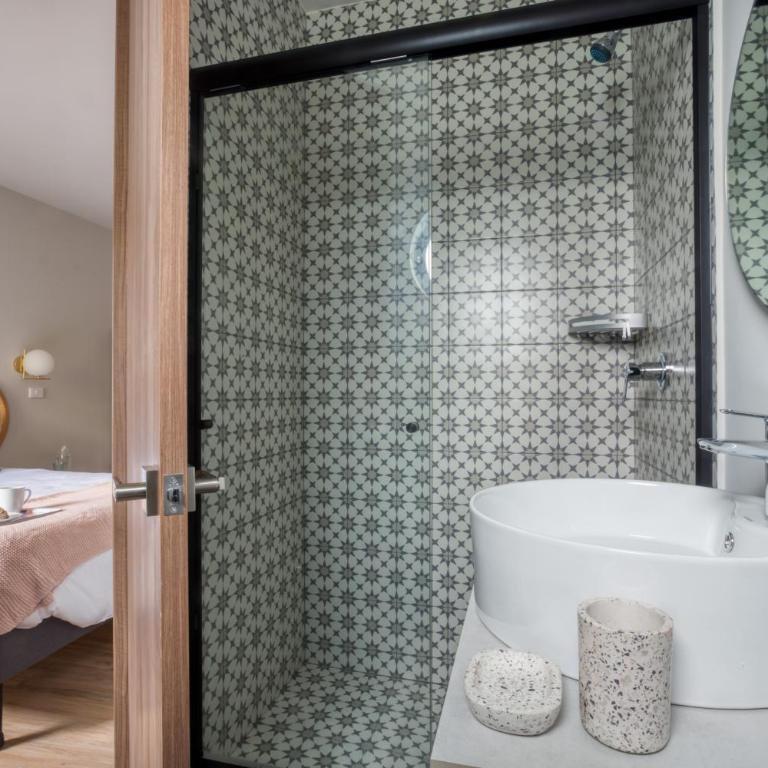 VICENTE SUAREZ By Mr W - Two-Bedroom Apartment - 37