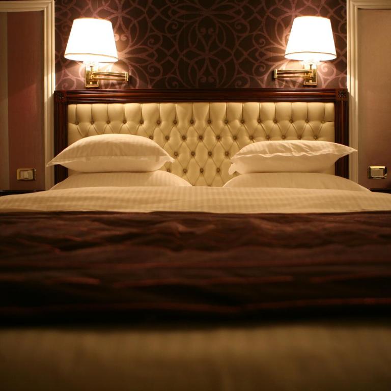 Hotel Villa Viktorija - Dvokrevetna Soba sa Bračnim Krevetom - 4
