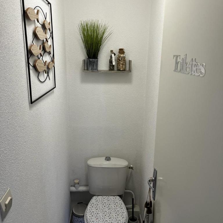 Appartement 4 étoiles, avec jardin clôturé et piscine dans la résidence - Narbonne Plage - linge inclus - Apartment - 20