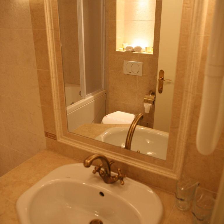 Hotel Villa Viktorija - Apartman sa 1 Spavaćom Sobom i Spa Kadom - 3