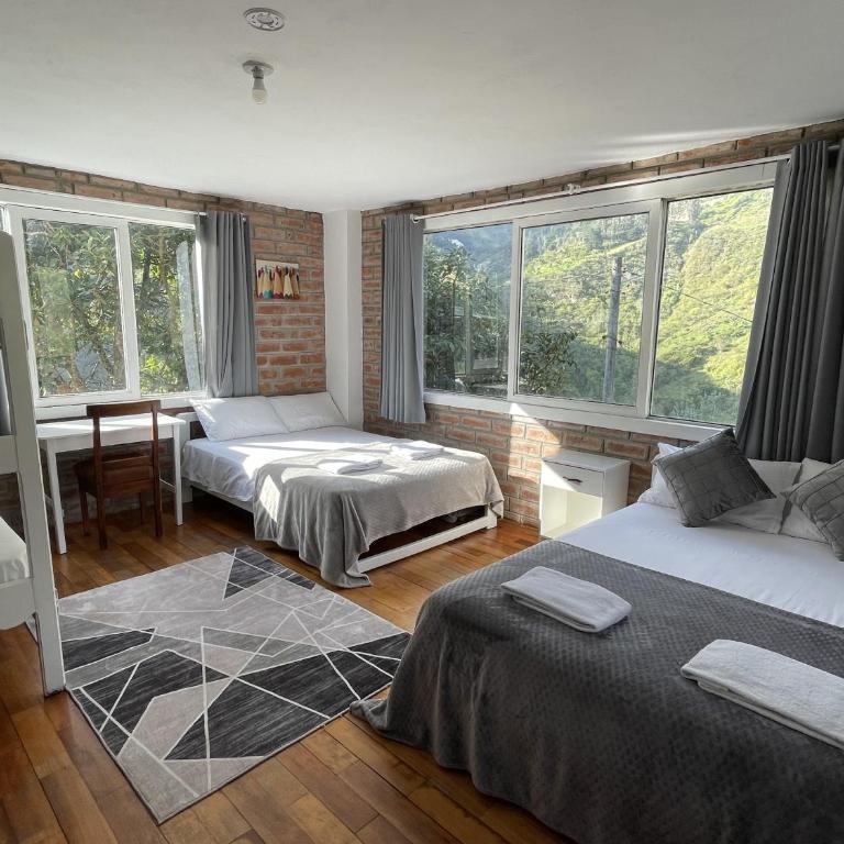 apt3 - Three-Bedroom Apartment - 19
