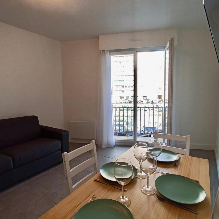 Appartement T2 à Sète avec parking et animaux admis, proche gare et plages - FR-1-338-562 - Apartment - 7