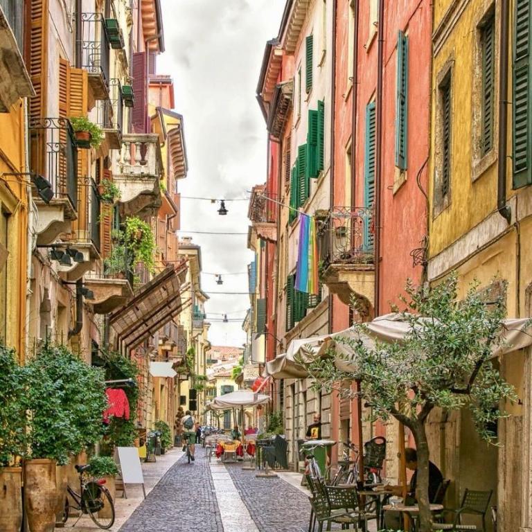 Sabrina Suites - Residenza Piazza Erbe - One-Bedroom Apartment - 49