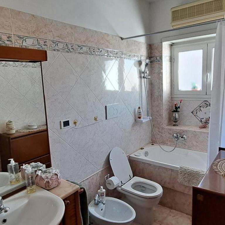Bed & Breakfast da zi' Carmela - Camera Matrimoniale con Balcone - 6