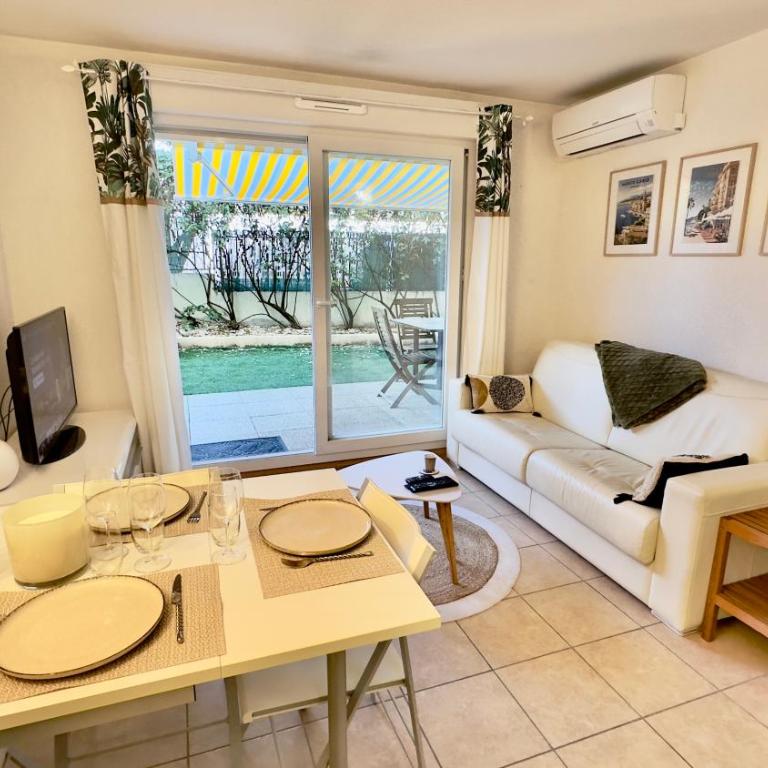 Regent Côte d'Azur air-conditioned, pool, garden & parking - Appartement 1 Chambre - 10