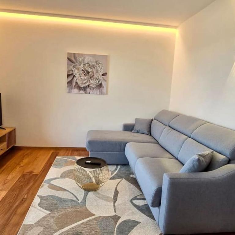 Poolvision Apartment - Two-Bedroom Apartment - 32