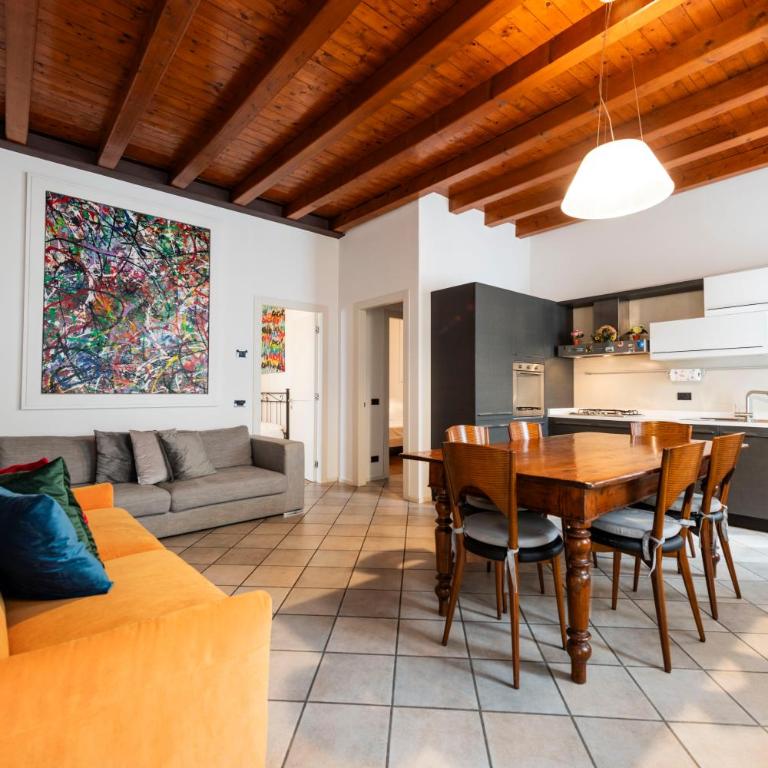 Mirko Apartment by Reasy&Busy - Casa Vacanze - 1