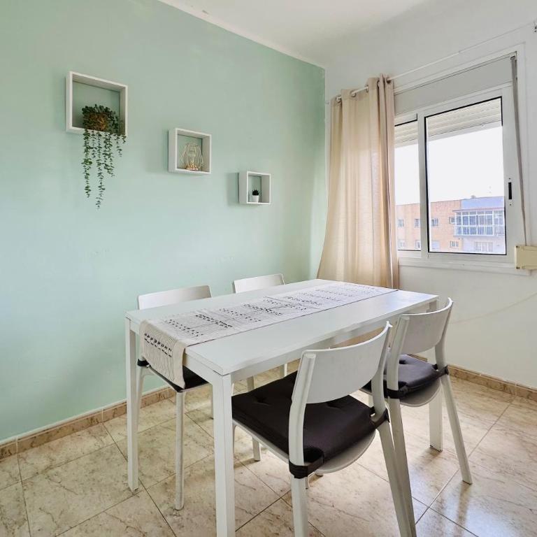Home Torre Vella Salou - Apartamento de 2 dormitorios con vistas a la ciudad - 6