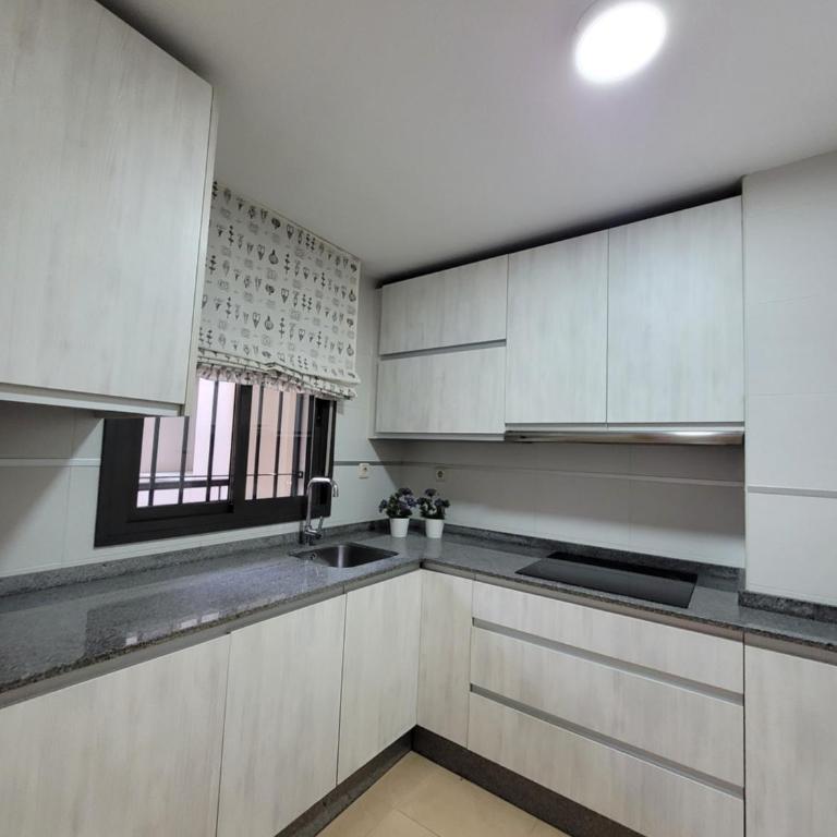 LIVING CAZORLA l - Apartamento de 2 dormitorios - 8