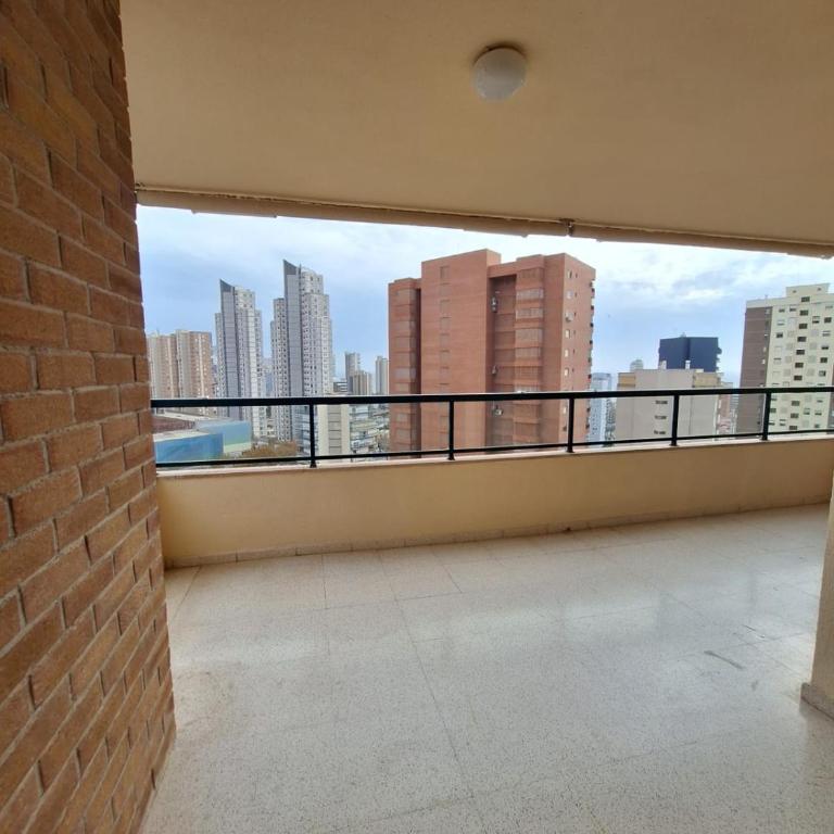 Vivienda vacacional en Benidorm Paraíso Centro - Two-Bedroom Apartment - 35