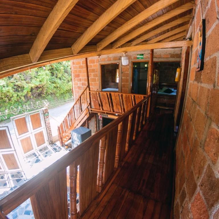 Hostal Vista Hermosa - Double Room with Shared Bathroom - 1