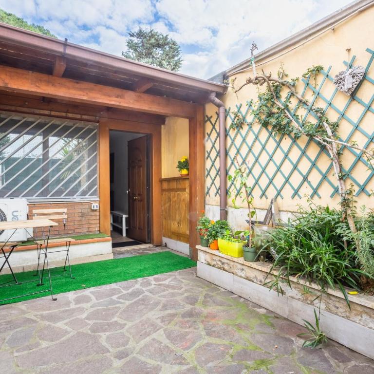 -The rock- Garden and express train city center - Appartamento con Vista Giardino - 2